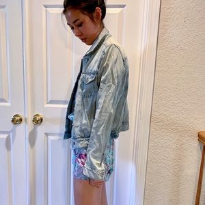 Gap light washed denim jacket